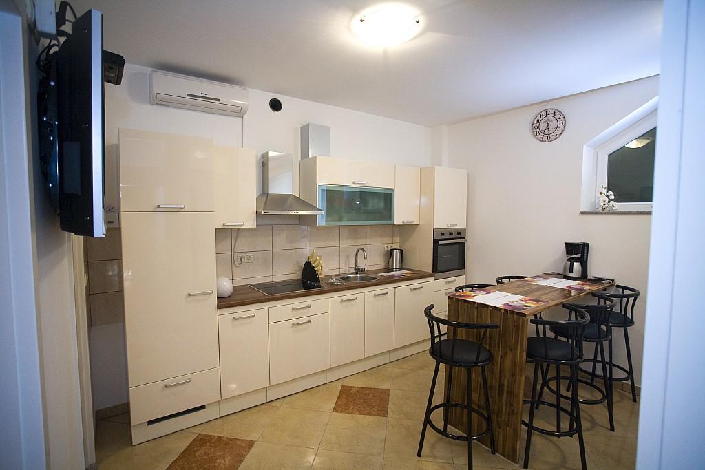 Apartments Rubic Omiš Pokoj fotografie