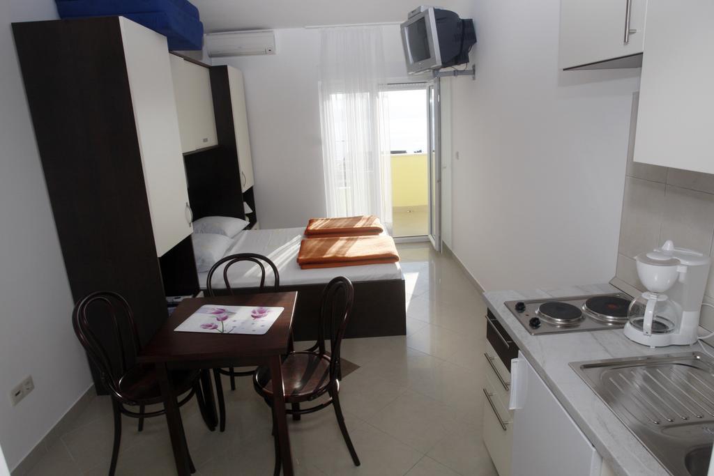 Apartments Rubic Omiš Exteriér fotografie